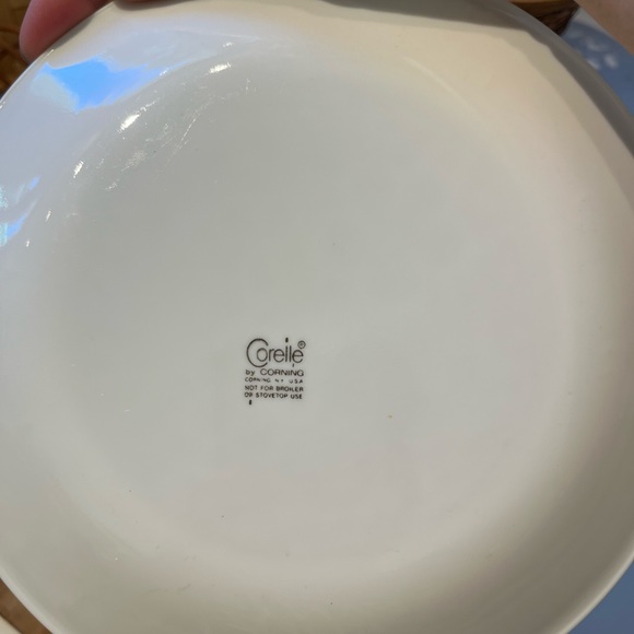 S/2 Corelle brown Batik plates - Picture 6 of 7